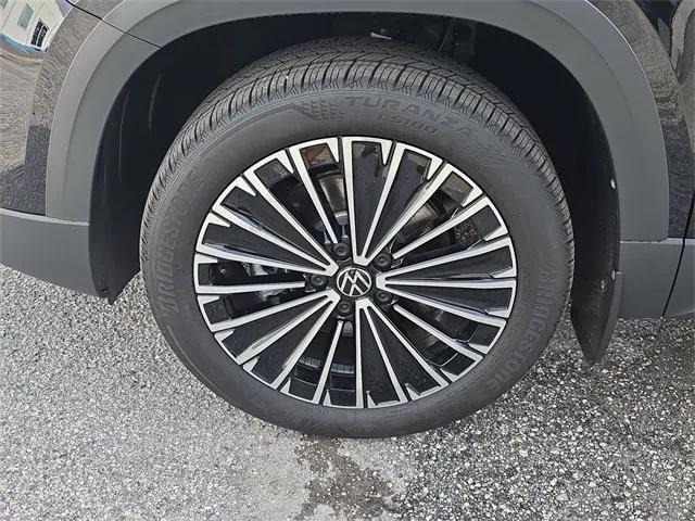 new 2025 Volkswagen Taos car, priced at $29,898