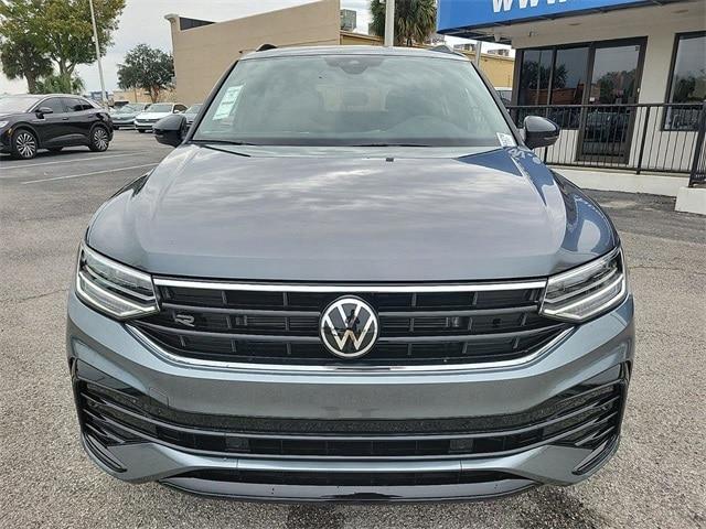 new 2024 Volkswagen Tiguan car, priced at $33,222