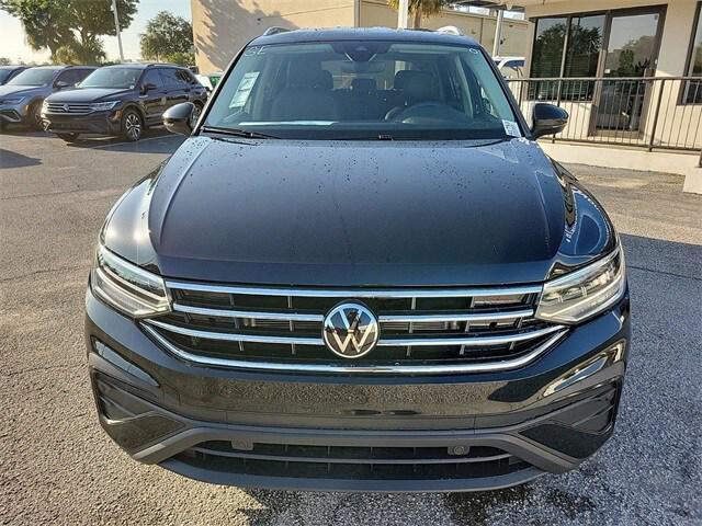 new 2024 Volkswagen Tiguan car, priced at $29,993