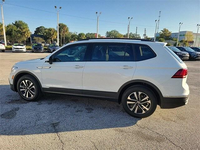 new 2024 Volkswagen Tiguan car, priced at $27,695