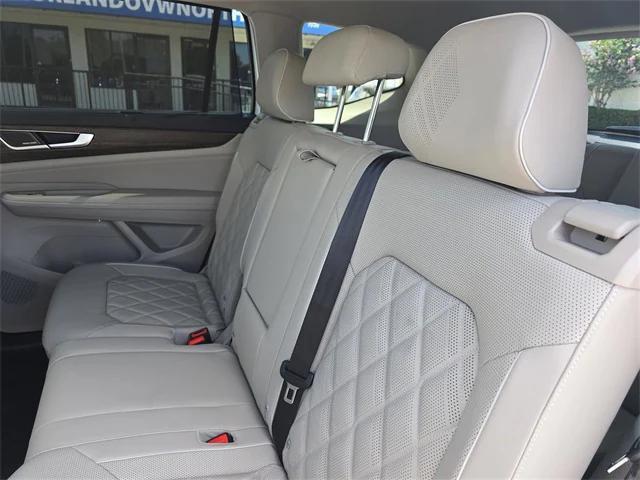 new 2025 Volkswagen Atlas car, priced at $51,311