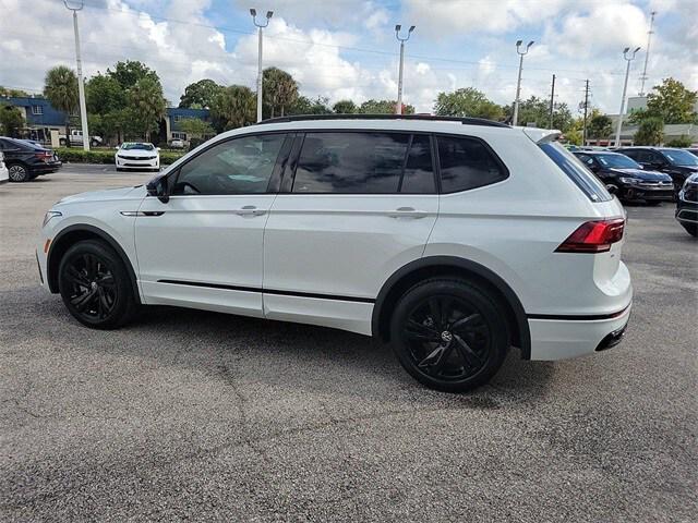 new 2024 Volkswagen Tiguan car, priced at $33,278