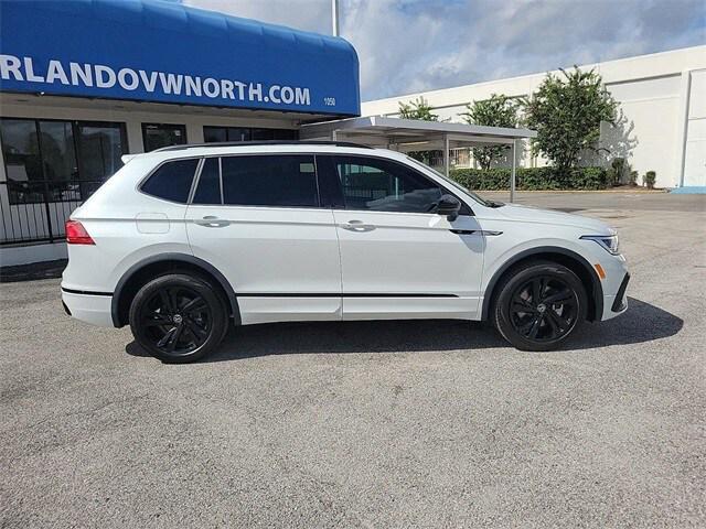 new 2024 Volkswagen Tiguan car, priced at $33,278