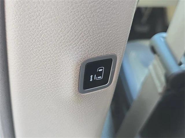 used 2023 Chrysler Pacifica Hybrid car, priced at $24,695