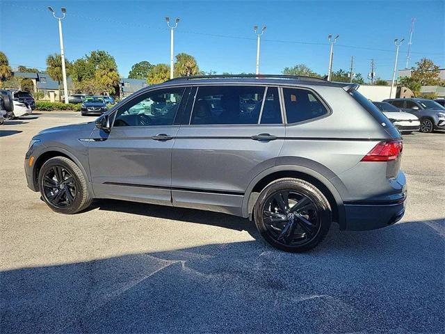 new 2024 Volkswagen Tiguan car, priced at $32,400