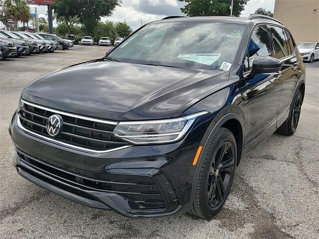 new 2024 Volkswagen Tiguan car, priced at $32,899