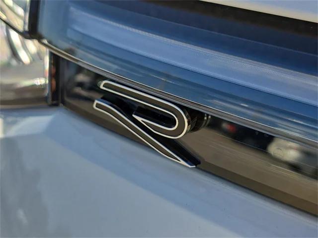 new 2025 Volkswagen Tiguan car, priced at $40,806