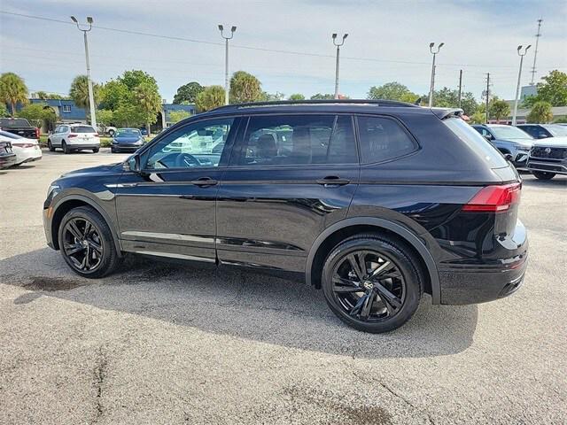 new 2024 Volkswagen Tiguan car, priced at $32,899