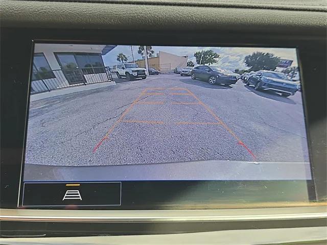 used 2023 Cadillac XT5 car, priced at $28,999