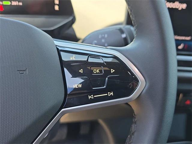 new 2025 Volkswagen ID.4 car, priced at $40,635
