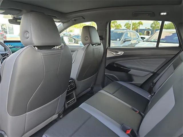 new 2025 Volkswagen ID.4 car, priced at $45,014