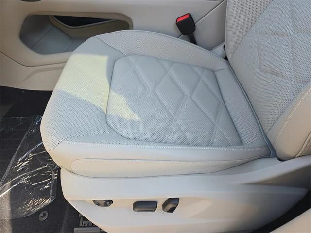 new 2026 Volkswagen Atlas car, priced at $44,936