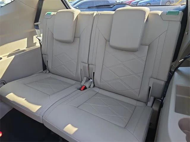 new 2026 Volkswagen Atlas car, priced at $44,936