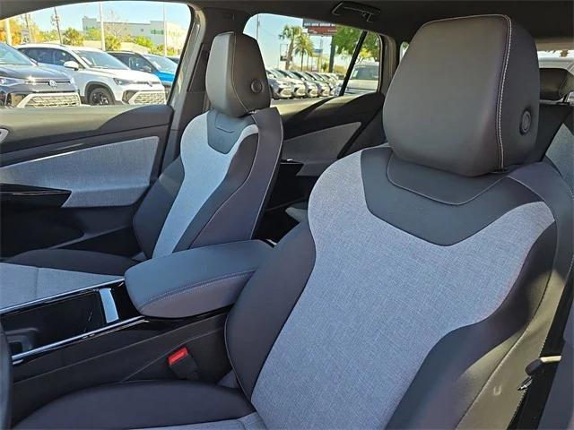 new 2025 Volkswagen ID.4 car, priced at $41,880