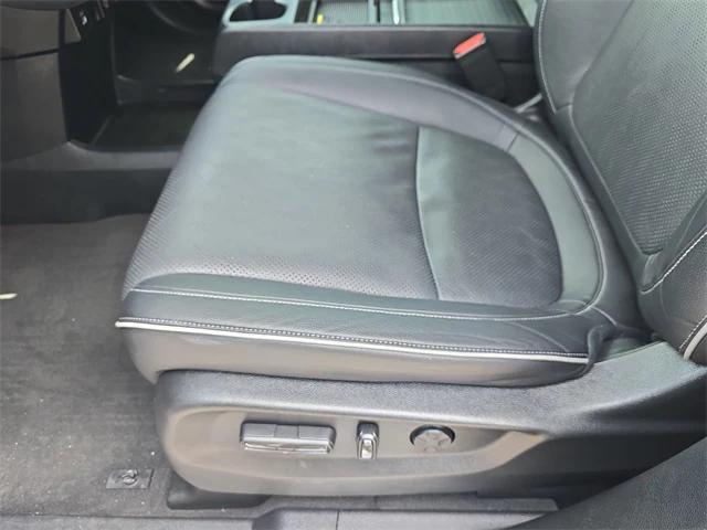 used 2024 Honda Odyssey car, priced at $42,999