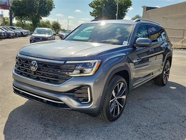 new 2024 Volkswagen Atlas car, priced at $49,896