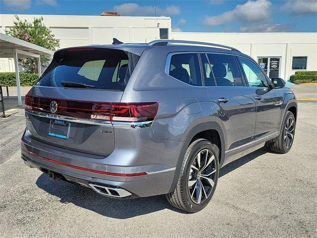 new 2024 Volkswagen Atlas car, priced at $49,896