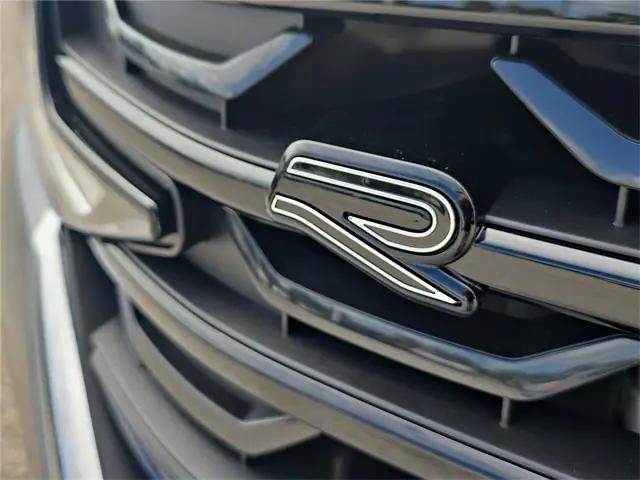 new 2026 Volkswagen Atlas car, priced at $55,300