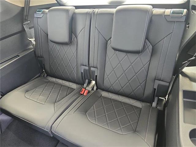 new 2026 Volkswagen Atlas car, priced at $55,300