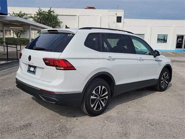 new 2024 Volkswagen Tiguan car, priced at $27,695