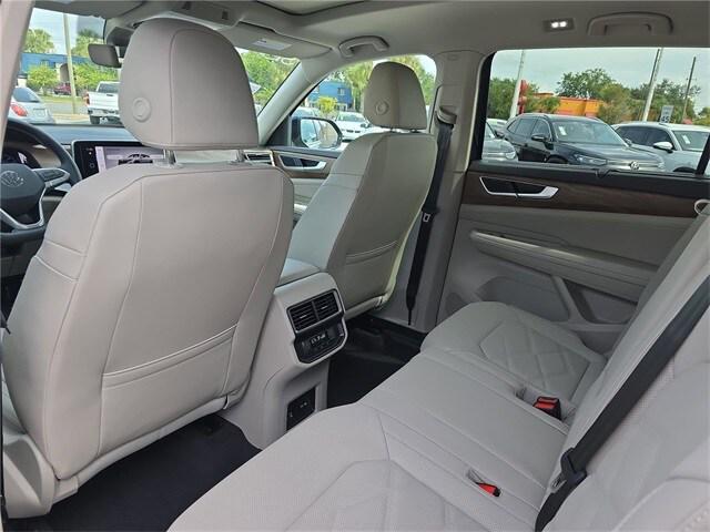 new 2026 Volkswagen Atlas car, priced at $45,701