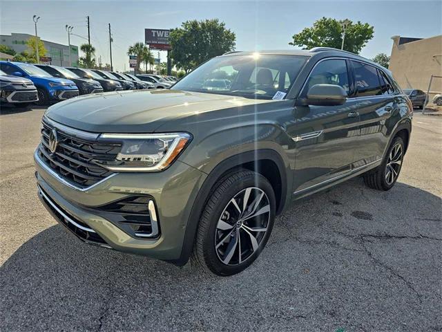 new 2025 Volkswagen Atlas Cross Sport car, priced at $50,398