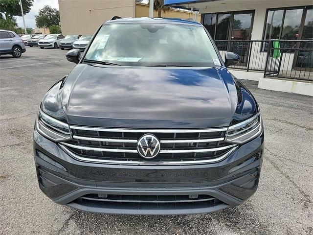 new 2024 Volkswagen Tiguan car, priced at $27,714