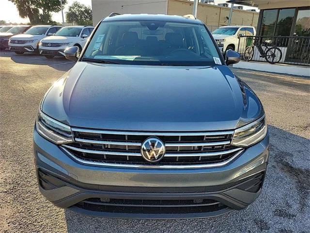 new 2024 Volkswagen Tiguan car, priced at $27,695