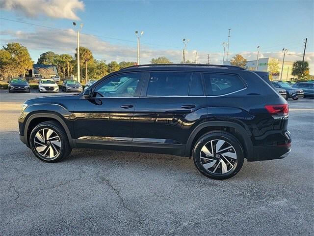 new 2025 Volkswagen Atlas car, priced at $40,333