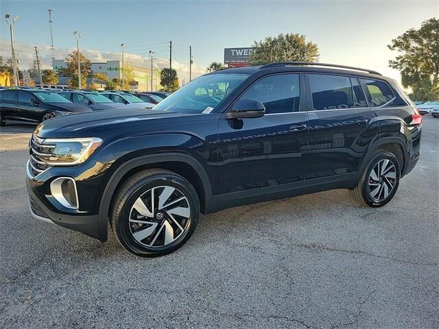 new 2025 Volkswagen Atlas car, priced at $40,333