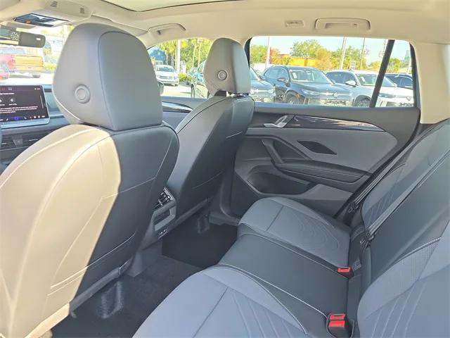 new 2026 Volkswagen Tiguan car, priced at $35,933