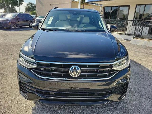 new 2024 Volkswagen Tiguan car, priced at $32,899