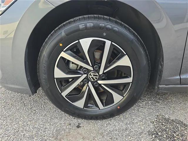 used 2024 Volkswagen Jetta car, priced at $18,395