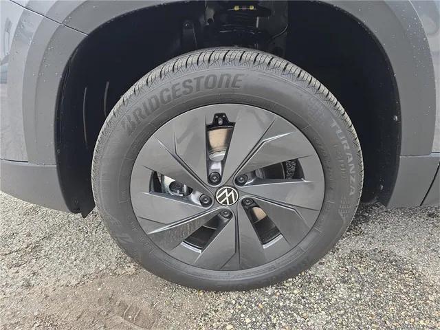 new 2025 Volkswagen Taos car, priced at $25,604