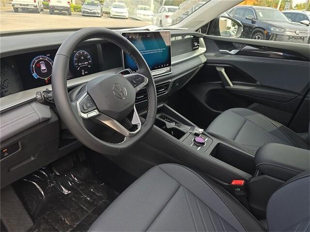 new 2025 Volkswagen Tiguan car, priced at $31,913