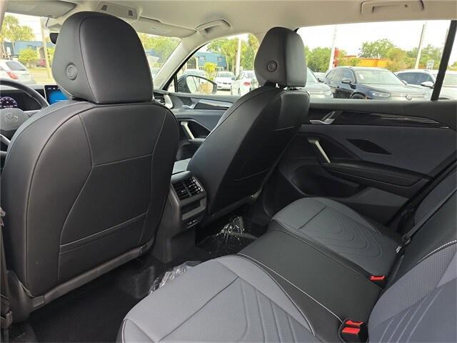 new 2025 Volkswagen Tiguan car, priced at $31,913