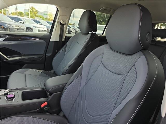 new 2025 Volkswagen Tiguan car, priced at $31,913