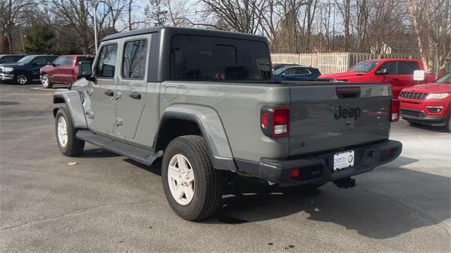 used 2022 Jeep Gladiator car, priced at $34,190