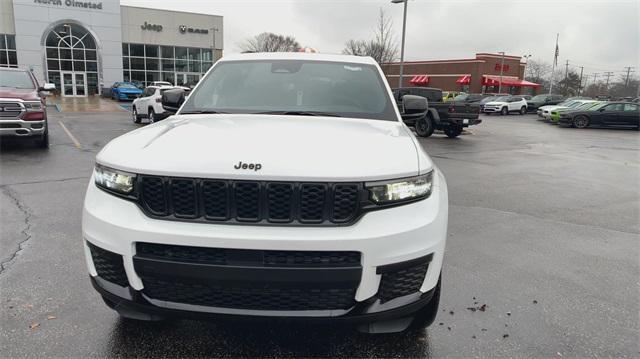 new 2024 Jeep Grand Cherokee L car, priced at $42,268