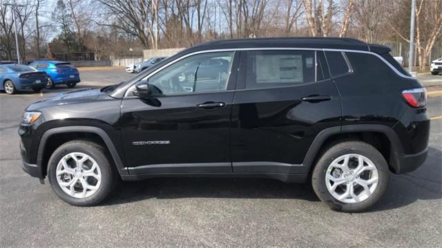 new 2024 Jeep Compass car, priced at $29,338