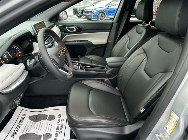 new 2024 Jeep Compass car, priced at $28,061