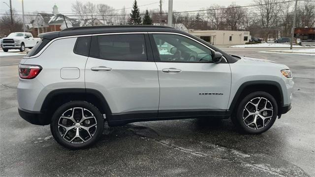 new 2024 Jeep Compass car, priced at $28,061