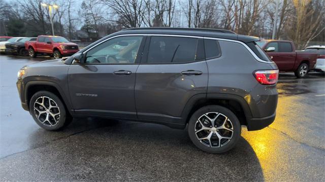 new 2024 Jeep Compass car, priced at $28,061