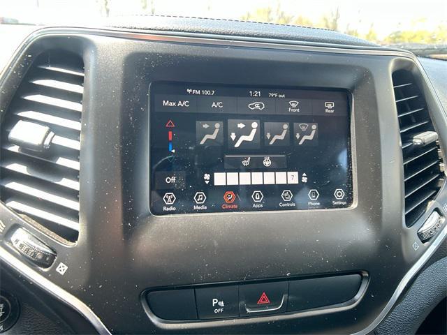 used 2019 Jeep Cherokee car, priced at $14,790
