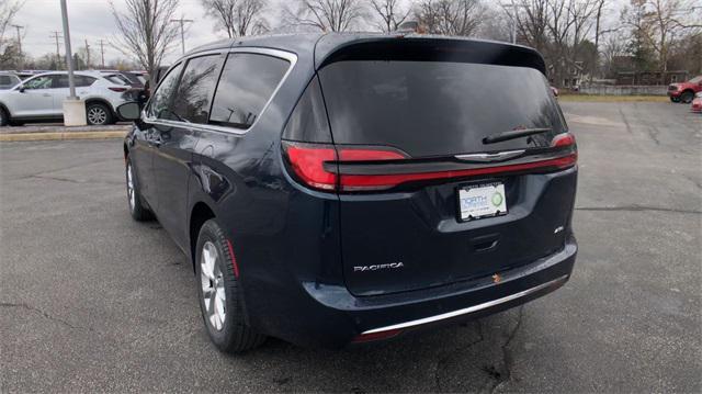 new 2025 Chrysler Pacifica car, priced at $46,460