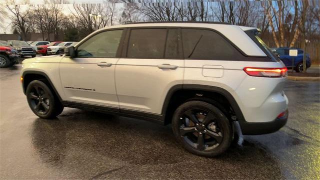 new 2024 Jeep Grand Cherokee car, priced at $40,844