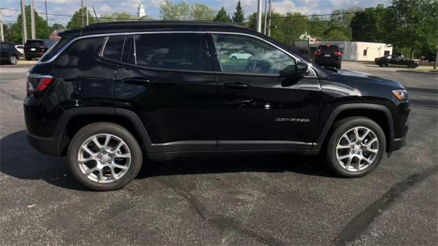 new 2024 Jeep Compass car, priced at $28,832