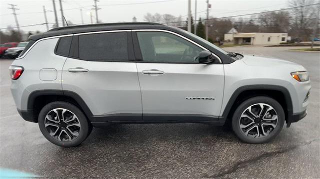 new 2024 Jeep Compass car, priced at $28,061