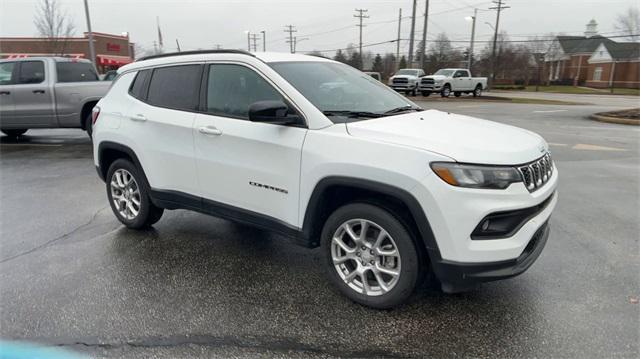 new 2024 Jeep Compass car, priced at $25,827