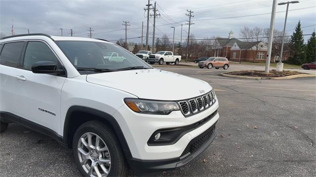 new 2024 Jeep Compass car, priced at $29,797